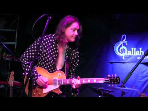 ROBBEN FORD - Guitar Solos @ Callahan's, July 2017