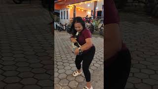 Download lagu Viral Goyang Nya Enak sekali #shortvideo #fyp #viral mp3