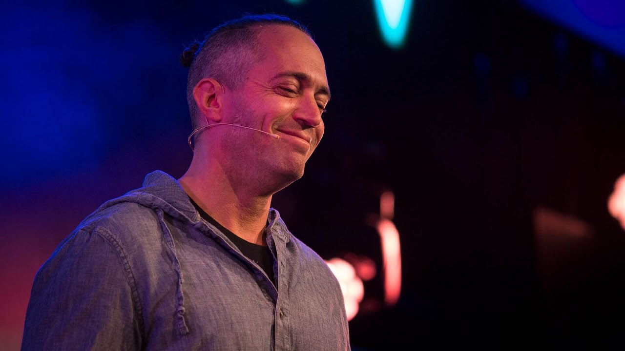 Gilad Lotan (BuzzFeed) on How machine learning and AI ... - YouTube