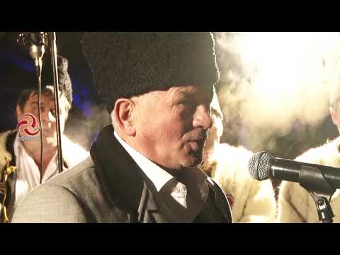 Corul Barbatesc din Finteusu Mare in Pestera Bolii ( 17 dec. 2018 )