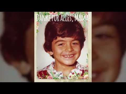 Kaya Yanar mit seinem Bruder und Vater auf Tape (1977)