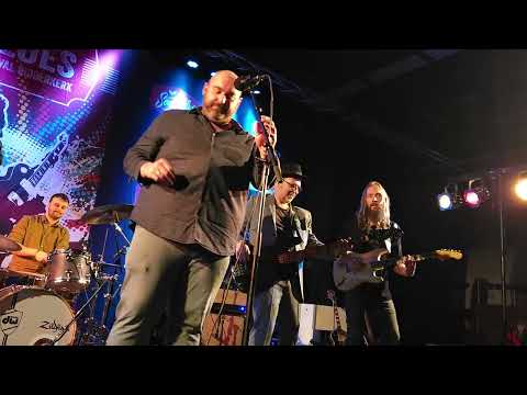 the Bluesbones " She's got the devil in her" Bluezy Bluesfestival Ridderkerk 01-04-2023