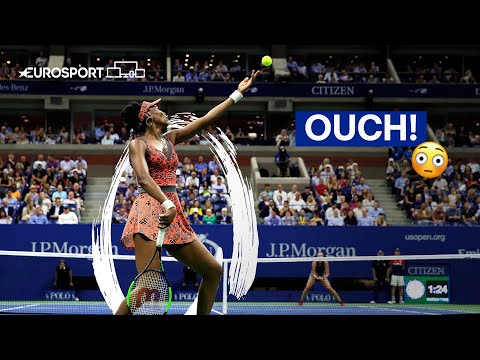 Venus Williams accidentally serves right in the groin of a ball boy at the 2017 US Open | Eurosport