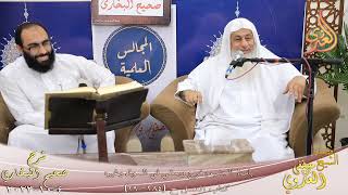 النور الساري ـ البخاري ( 127 ) ” باب الجنب يخرج ويمشي في السوق وغيره “
