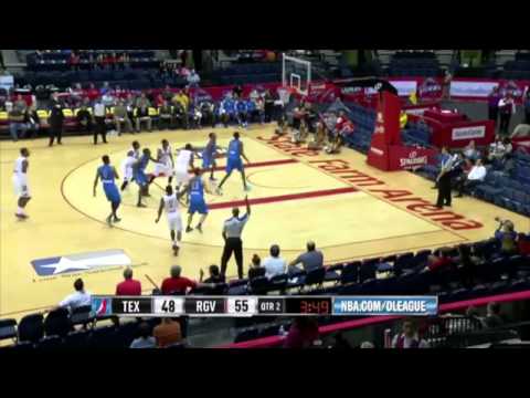 Isaiah Canaan vs. Legends: 25 points, 7-12 3PT and 10 assists