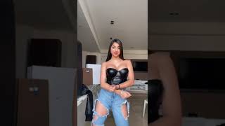 Big Boobs Showing Challenge ??#shorts #foryou #bigboobs #tiktok