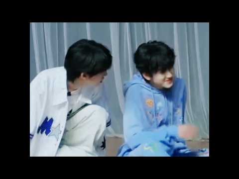 |&bull;It's so cute!!😖🤏#wenhan #qiwen #yangbowen #zuoqihan #cpop #tffamily #china #tfgiatộcf4