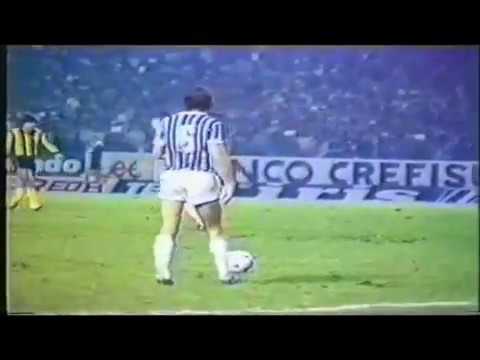 Hugo De León vs Peñarol (1983 Libertadores Final - Second Leg)