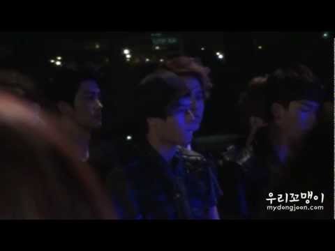 [FANCAM]121020 ZE:A Dongjun - waiting