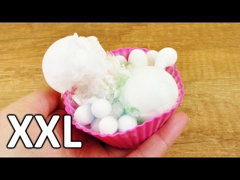 XXL Wasserperlen einfrieren?! Was passiert mit den Kugeln im Eisfach | Experiment