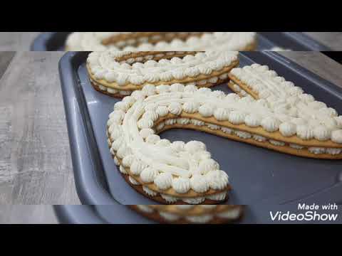 Tort medovic în formă de cifră cu fructe!