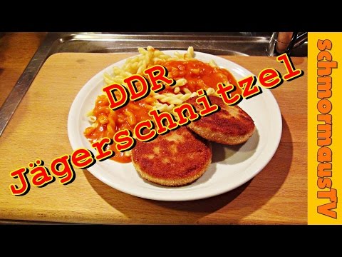 DDR-Jägerschnitzel mit Nudeln & Tomatensoße