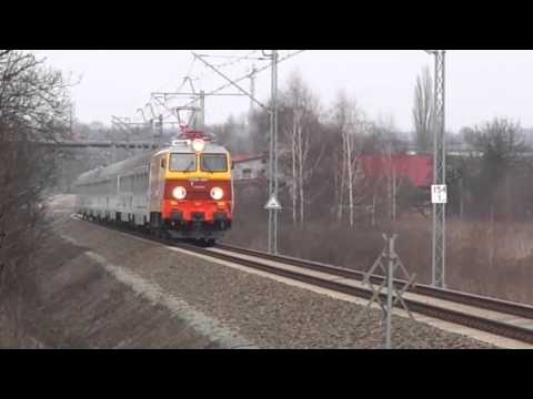 Pomarańcza EP09-046 z IC Kossak zmierza w stronę Opola (+RP1)