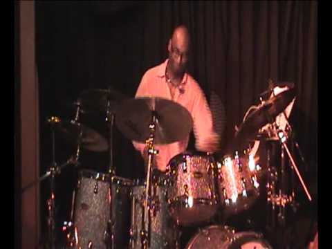 The Trio Of Oz Edinburgh 2010 (Omar Hakim Drum Solo)