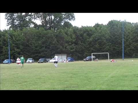 Drobny błąd w przyjęciu zawodnika Płomienia Górki.