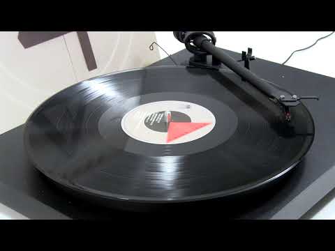 Videoclip de Juke Box Hero (2008 Remaster) — Foreigner