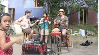 Picked Up By Birds performing waiting for the one (Motorpsycho)