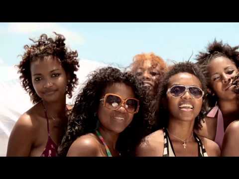 FARAH JOHN'S OK   CONFIANCE