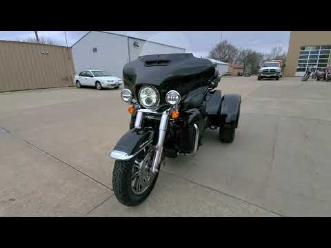 2022 Harley-Davidson Tri Glide® Ultra in Ames, Iowa - Video 1