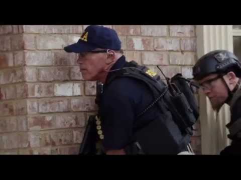 SABOTAGE - Clip # 3 (Cut the Lock) HD | ARNOLD SCHWARZENEGGER Movie