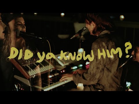 Skyway Man w/ The Lostines- "Did Ya Know Him?" (Live from the Void)