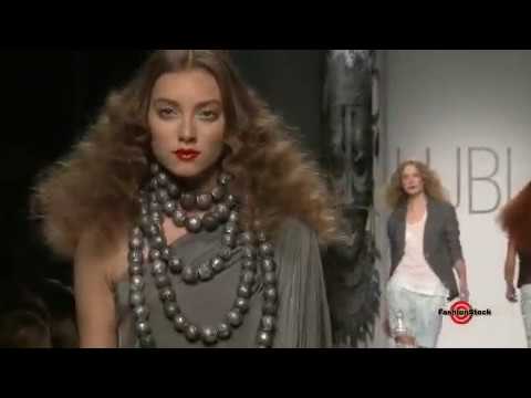 Kira Plastinina - MILAN SS 2010 full fashion week video lublu runway show