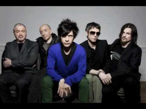 Indochine & Brian Molko(Placebo)-Pink Water