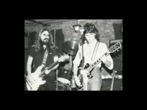 Thumbnail for Roy Wood and Helicopters Californian Man live at City hall Dunstable 1982 by Tom Farnell