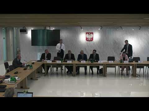 Romuald Talarek przedstawia rolę Hutniczej Izby przed komisją śledczą