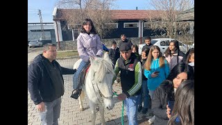 Polis ve Öğrenciler Atlı Spor Tesisi’nde buluştu.