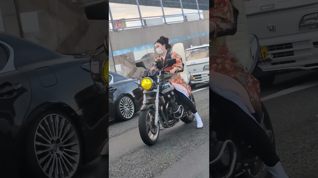 Bosozoku girl lets loose on Coming of age day in #Japan. #bosozoku #成人式 #fukuoka