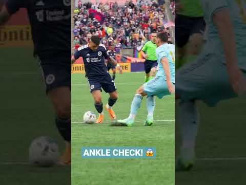 Gustavo Bou SNATCHES a Minnesota United defender’s ankles! #viral