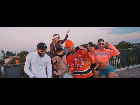 King Miguee - Tamo Activo Ft.Gaarax ( Video Oficial )