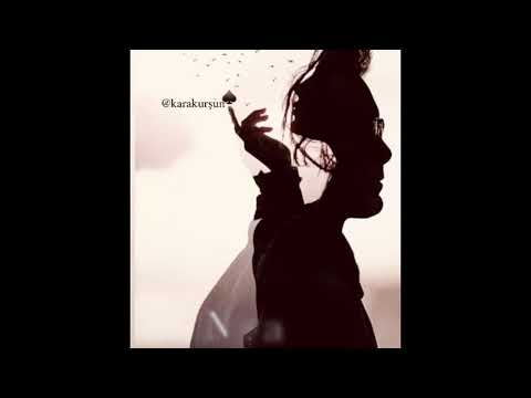 KISA SİİR Karakursun -‘ SENİ SEVMİYOR’  Söz/ Düzen/ Şiir  #Karakurşun♠️ #MUHABBET #SİİR #POEMS