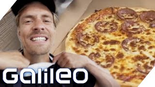 Arbeiten bei Dominos! Wie stressig ist der Job bei Pizzalieferdiensten? | Galile