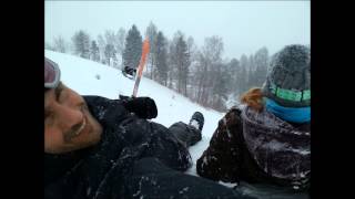 preview picture of video '130331 - snowboard narty na Kaszubach - poza trasami off route w Wieżycy'