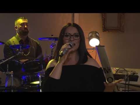 Aneta i Grupa Molika - Za pusti pari prokleti (LIVE Quarantine Show)