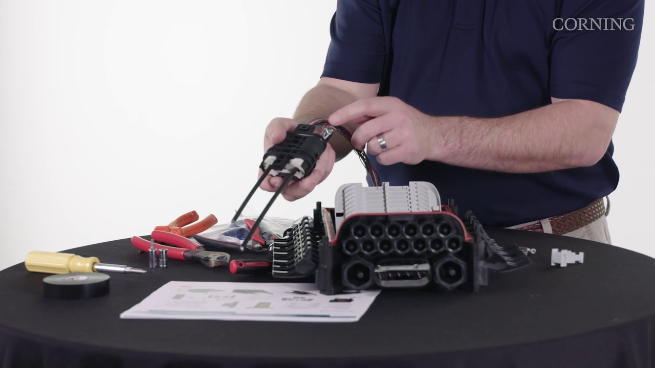 BPEO Closure and MiniXtend® Micro Cable Mid-Span Access