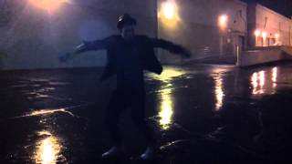 Greyhound shuffle thingy