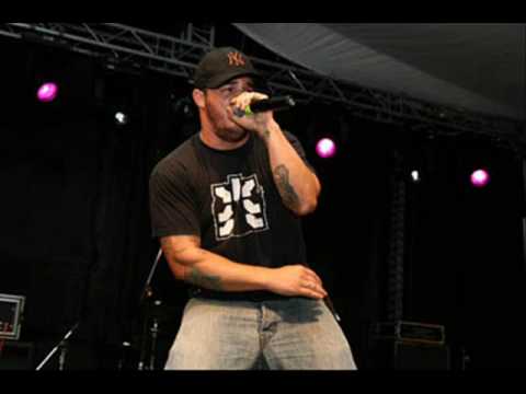 Εισβολέας - Μπούμερανγκ (Κάρμα) feat. Άσαρκος