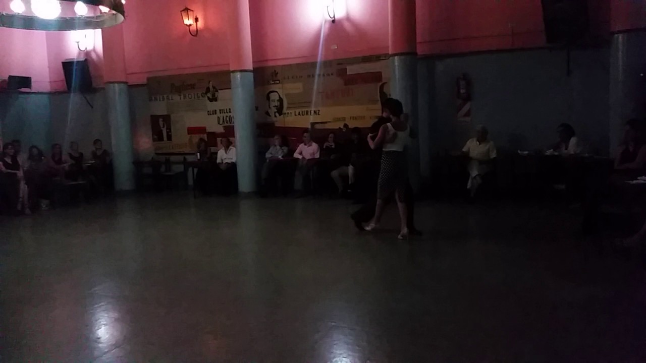 Bruno Tombari y Rocio Lequio en Santa Carmencita Milonga - Los Despojos