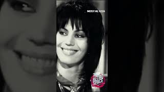 Joan Jett Love Hurts | Beauty Nostalgia | Retro Space