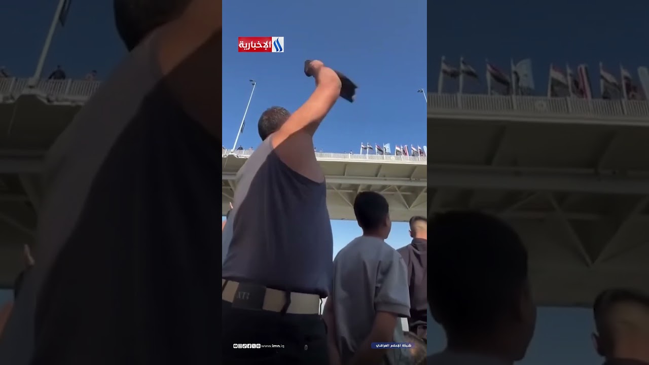 فيديو | فرحة أب تهز المشاعر بعد نجاح نجله في قفزة الثقة لخريجي الكلية العسكرية