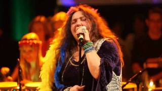 &quot;Piece Of My Heart&quot; (Woodstock, Janis Joplin cover ) -  Marion La Marché &amp; The News @ Wollfabrik