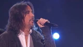 Foreigner & Nate Ruess perform "I Want To Know What Love Is" on ABC's "Greatest Hits"