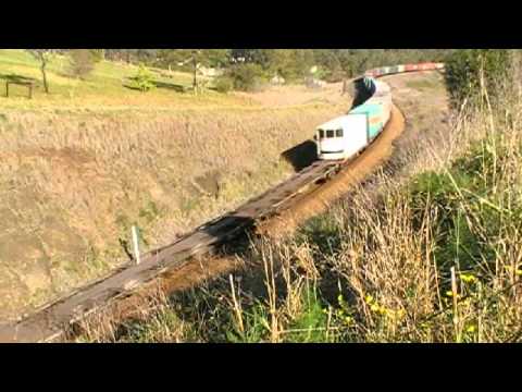 Trains - LPD001 LPD004 on 4MB7 seen here at Maitland Vale on 25-8-11