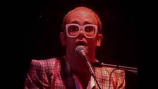 Elton John - Don&#39;t Let The Sun Go Down On Me (Live at the Playhouse Theatre 1976) HD *Remastered
