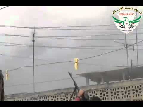 اشتباكات بين لواء فجر الإسلام وقوات النظام في مدينة معرة النعمان