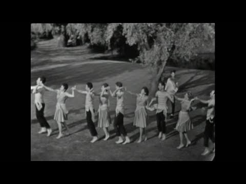 Technion dance troupe Haifa (live, 1962) - Israeli folk dance: Mechol Dayagim מחול הדייגים