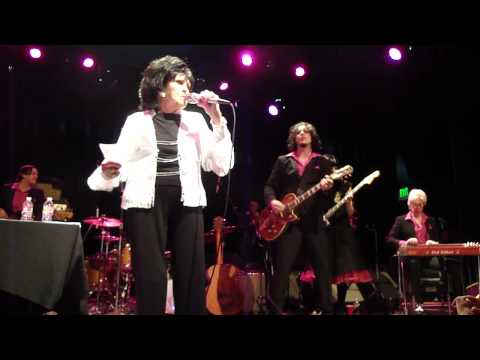 Wanda Jackson-Dust on the Bible w/Jack White and the Third Man House Band